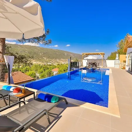 Doga Manzarali Kozalak Kalkan Apartmán *