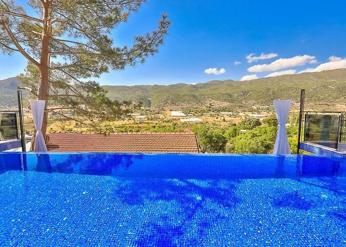 Doga Manzarali Kozalak Kalkan * Kas